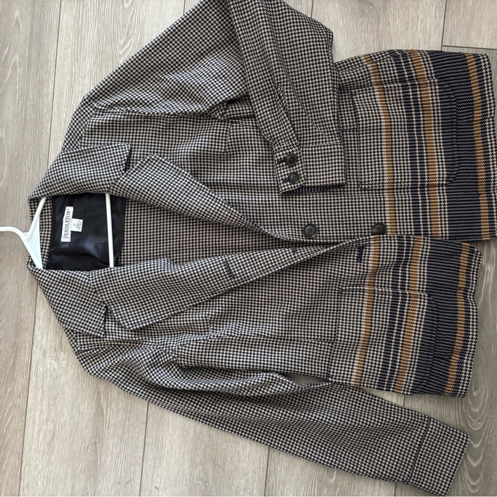 Pendleton Navy and Tan Houndstooth Blazer